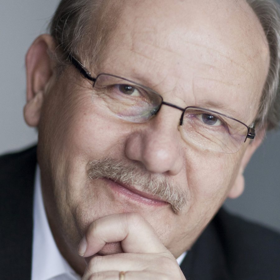 Heinz Lotz Wo Polizei drauf steht, muss auch Polizei drin sein › Heinz